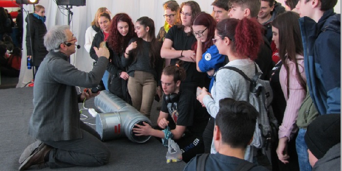 Coanda ejector live science shows for students
