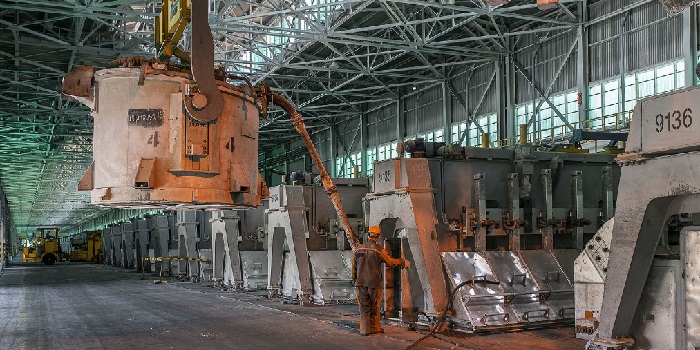 Molten metal vacuum ejector application